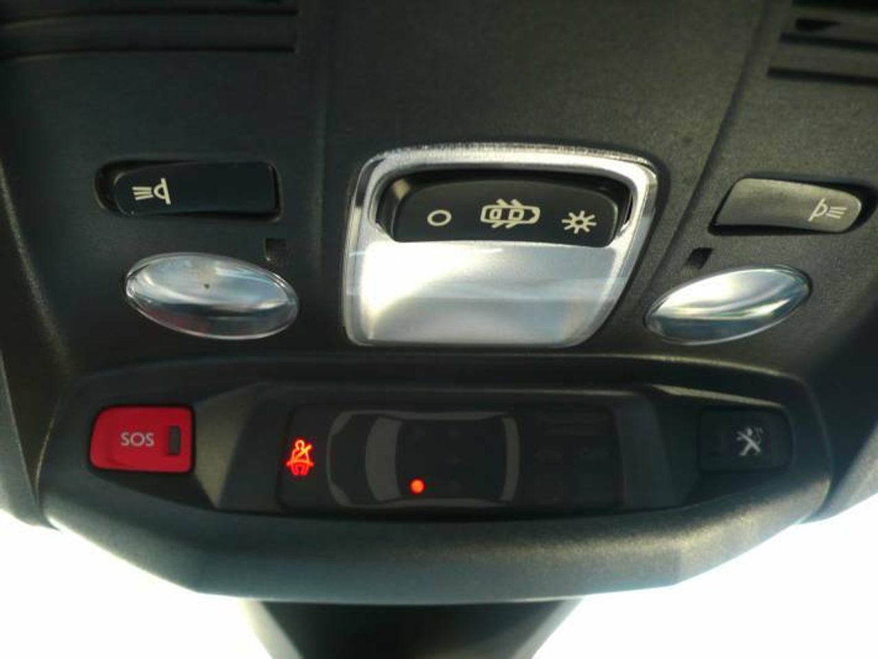 Peugeot 3008 1.6 HYBRID 4 300 GT Aut.  - Foto 26