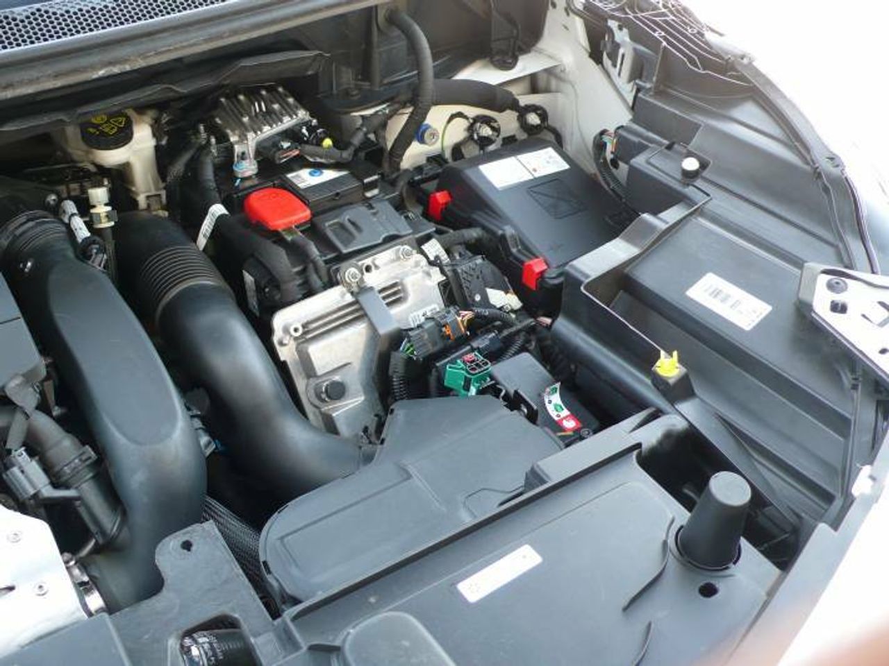 Peugeot 3008 1.6 HYBRID 4 300 GT Aut.  - Foto 59