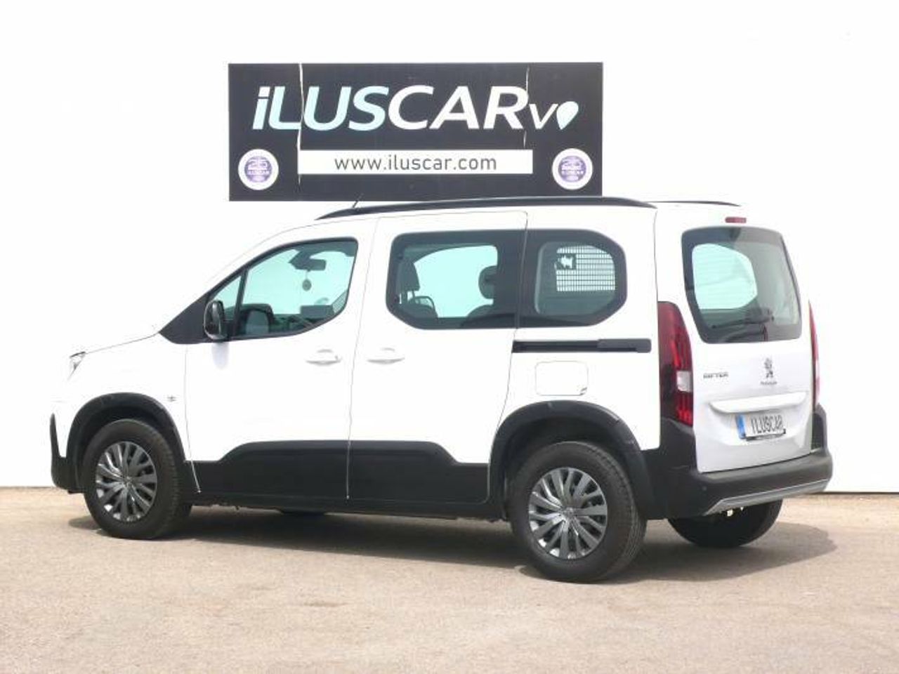 Peugeot Rifter ALLURE BUSINESS STANDARD BHDi 100  - Foto 6