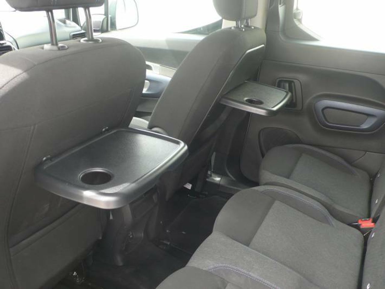 Peugeot Rifter ALLURE BUSINESS STANDARD BHDi 100  - Foto 11