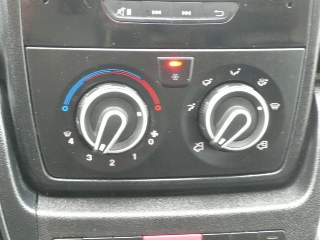 Citroën Jumper BlueHDi 103KW (140CV) Furgón 35L3H3 4 P  - Foto 14