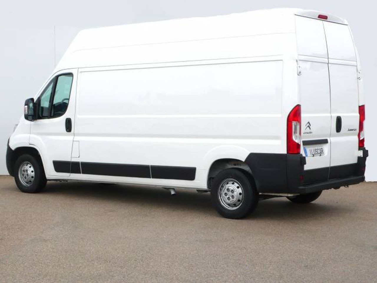 Citroën Jumper BlueHDi 103KW (140CV) Furgón 35L3H3 4 P  - Foto 6