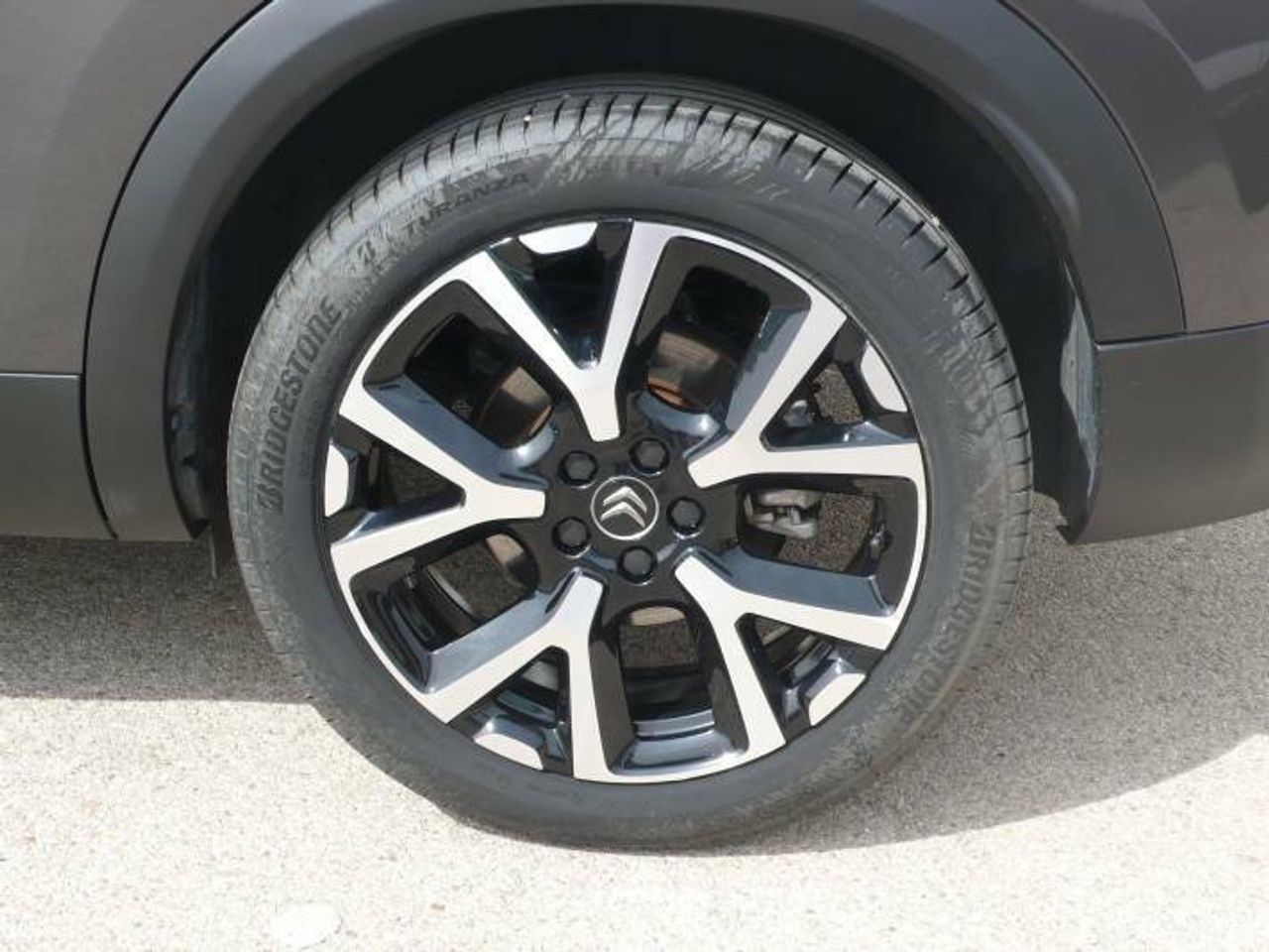 Citroën C5 Aircross 1.6 Shine Hybrid AT8 225cv E6d  - Foto 11