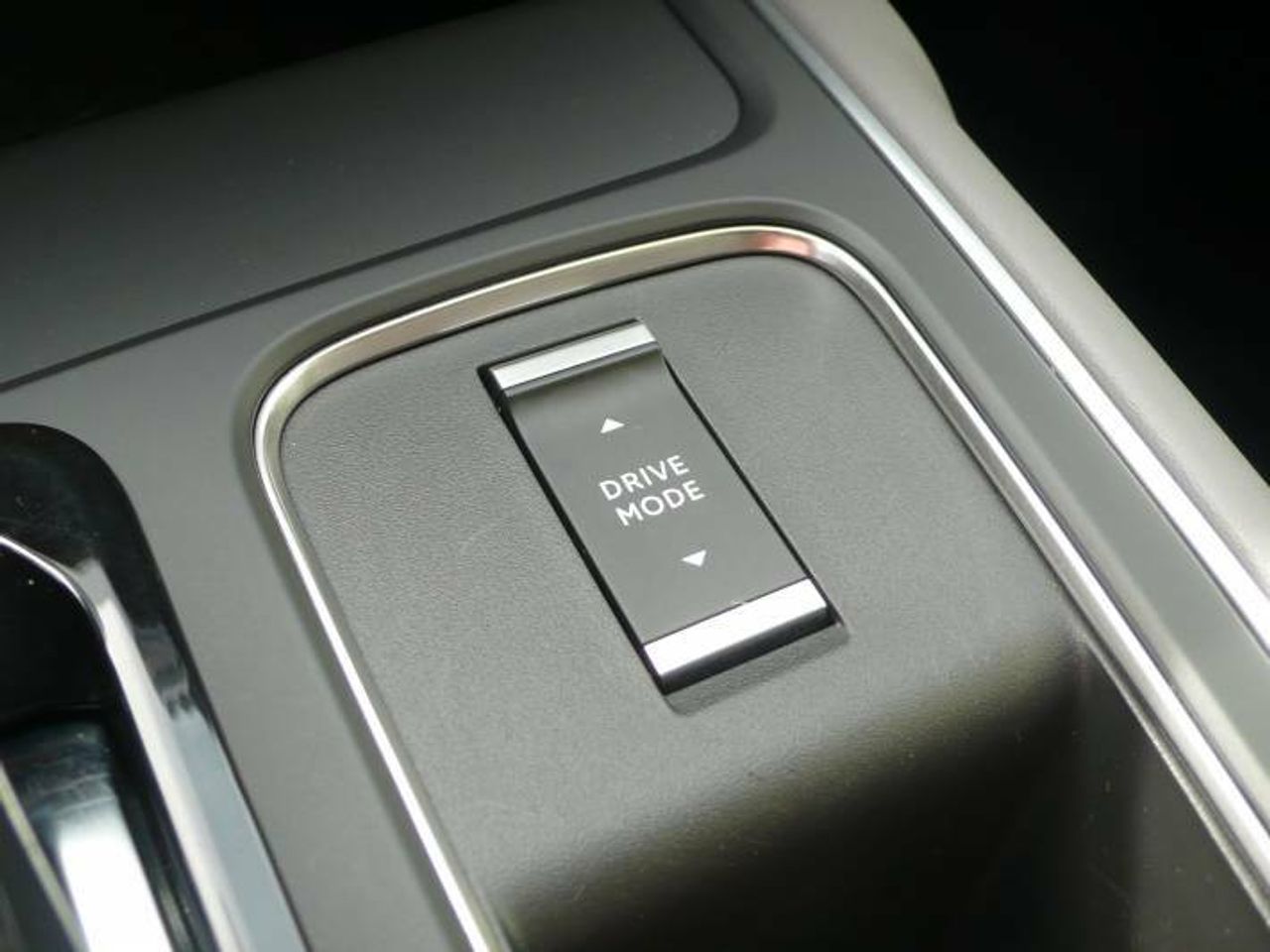 Citroën C5 Aircross 1.6 Shine Hybrid AT8 225cv E6d  - Foto 32