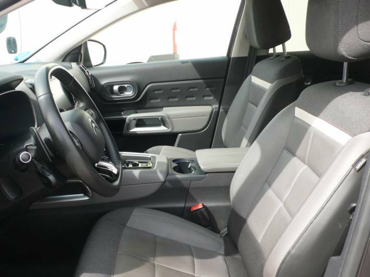 Citroën C5 Aircross 1.6 Shine Hybrid AT8 225cv E6d  - Foto 9