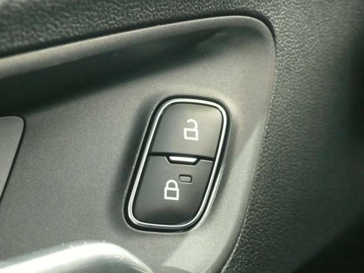 Ford Puma 1.5 Ecoblue 120cv Titanium  - Foto 38