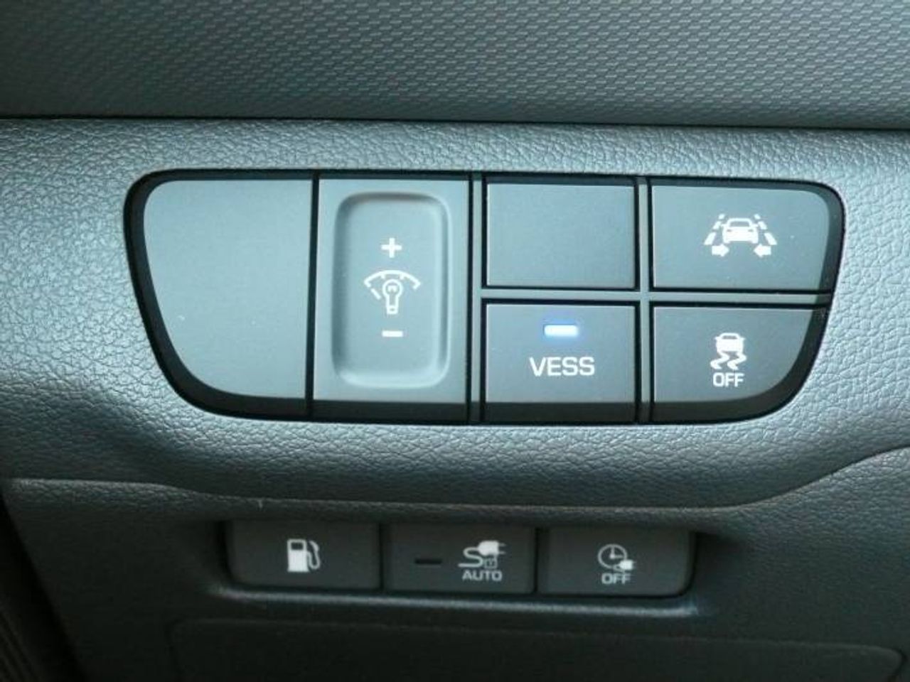 Hyundai IONIQ PHEV 5P GDI 1.6 141CV DT TECNO  - Foto 41