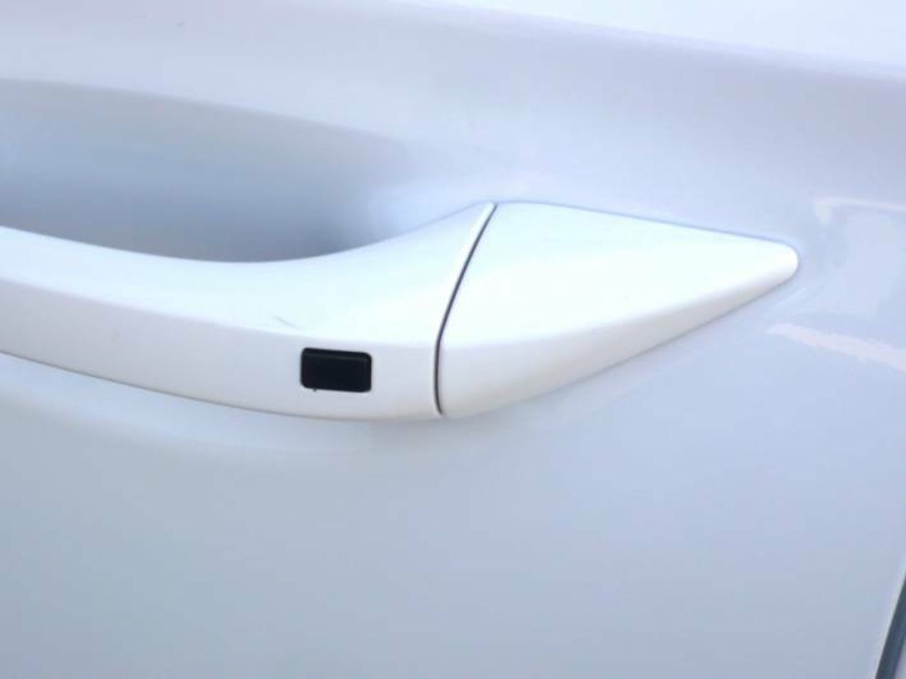 Hyundai IONIQ PHEV 5P GDI 1.6 141CV DT TECNO  - Foto 17