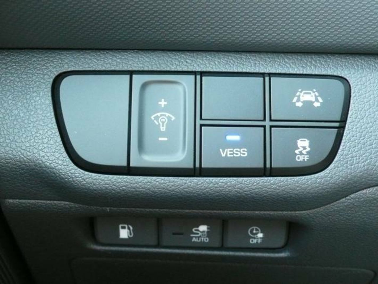 Hyundai IONIQ PHEV 5P GDI 1.6 141CV DT TECNO  - Foto 41