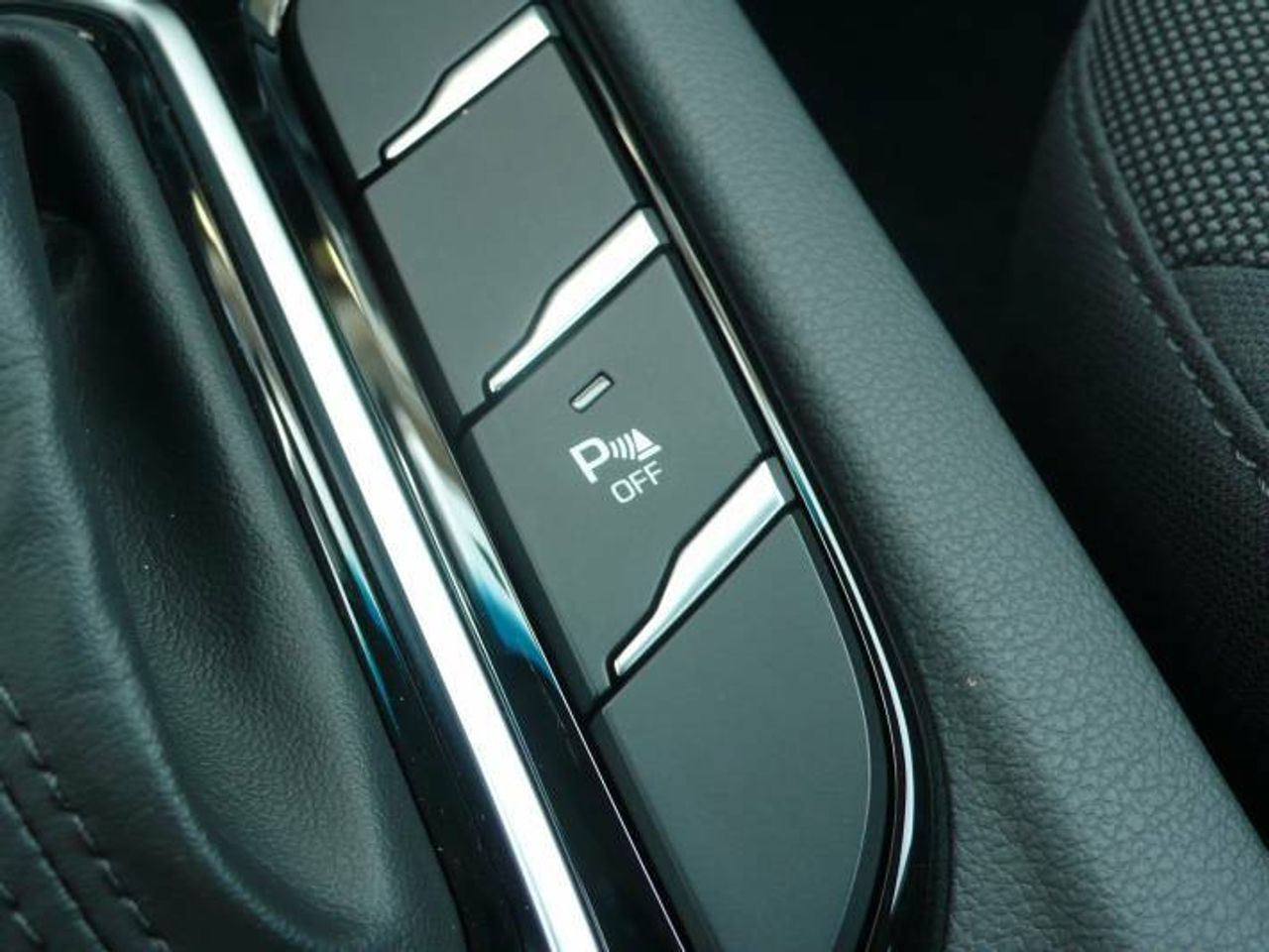 Hyundai IONIQ PHEV 5P GDI 1.6 141CV DT TECNO  - Foto 33