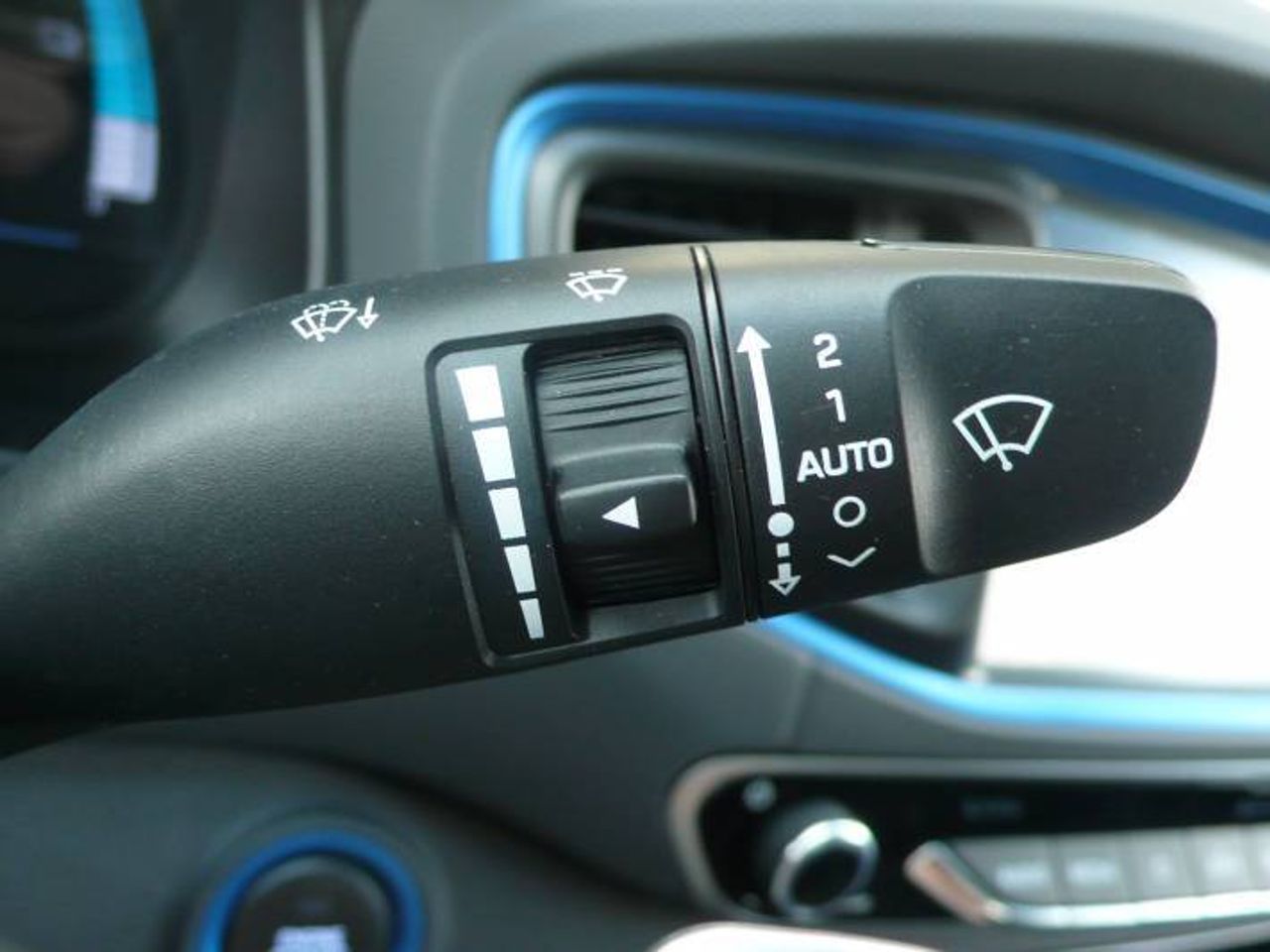 Hyundai IONIQ PHEV 5P GDI 1.6 141CV DT TECNO  - Foto 36