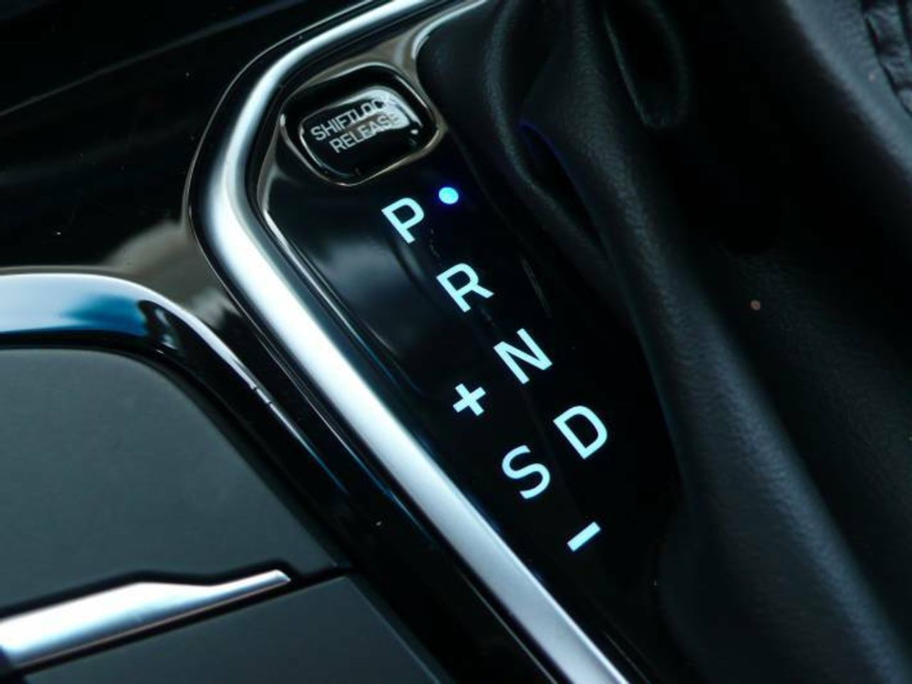 Hyundai IONIQ PHEV 5P GDI 1.6 141CV DT TECNO  - Foto 31