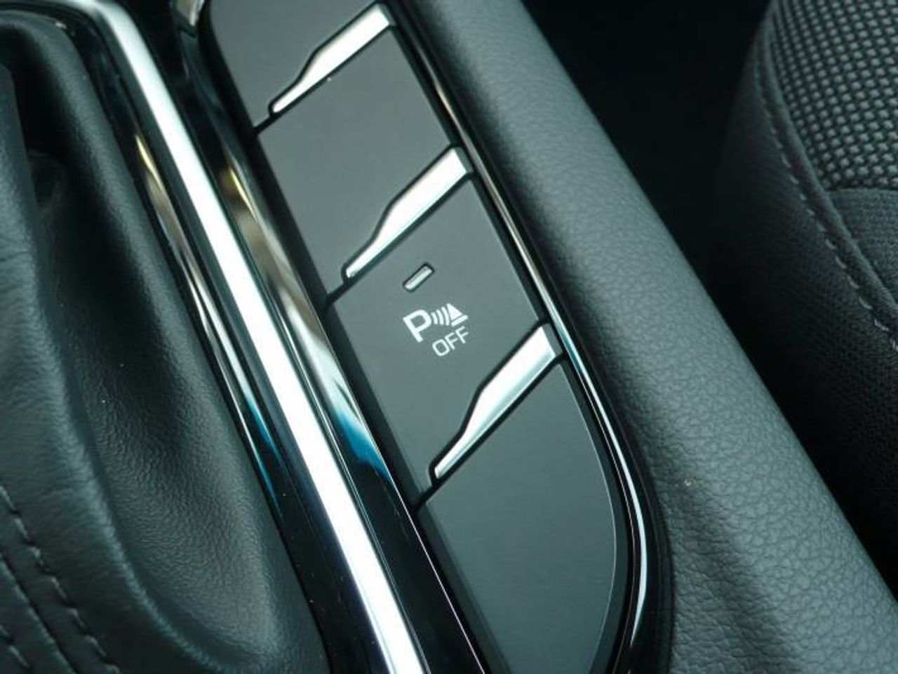 Hyundai IONIQ PHEV 5P GDI 1.6 141CV DT TECNO  - Foto 33