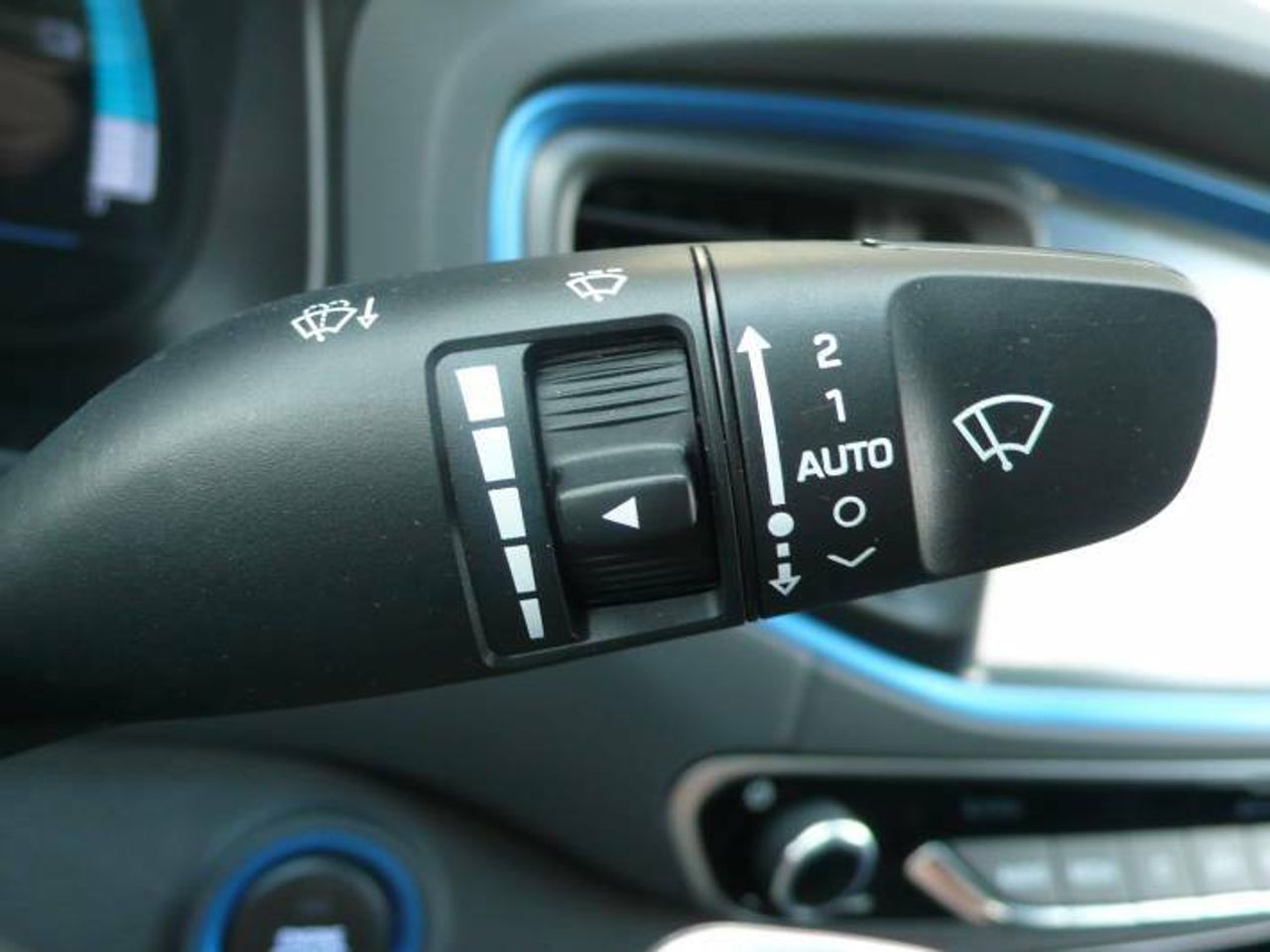 Hyundai IONIQ PHEV 5P GDI 1.6 141CV DT TECNO  - Foto 36