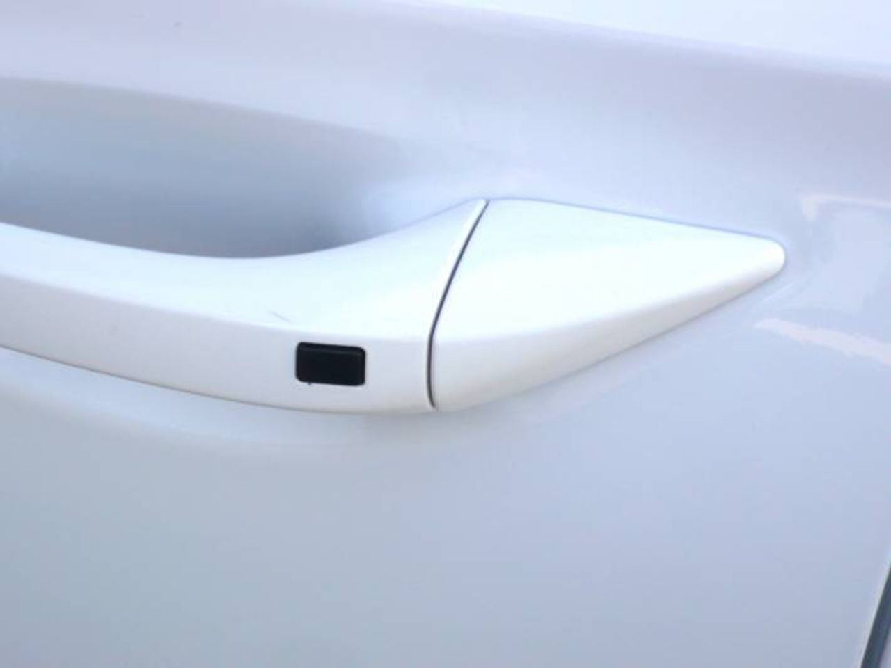 Hyundai IONIQ PHEV 5P GDI 1.6 141CV DT TECNO  - Foto 17