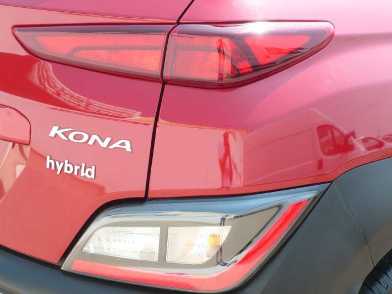 Hyundai Kona 1.0 TGDI 48V Klass 4X2  - Foto 11