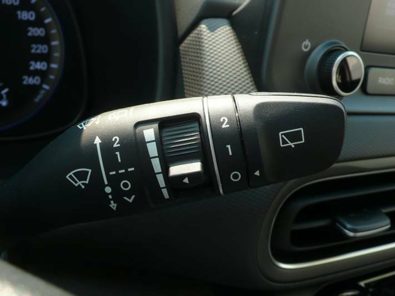 Hyundai Kona 1.0 TGDI 48V Klass 4X2  - Foto 31