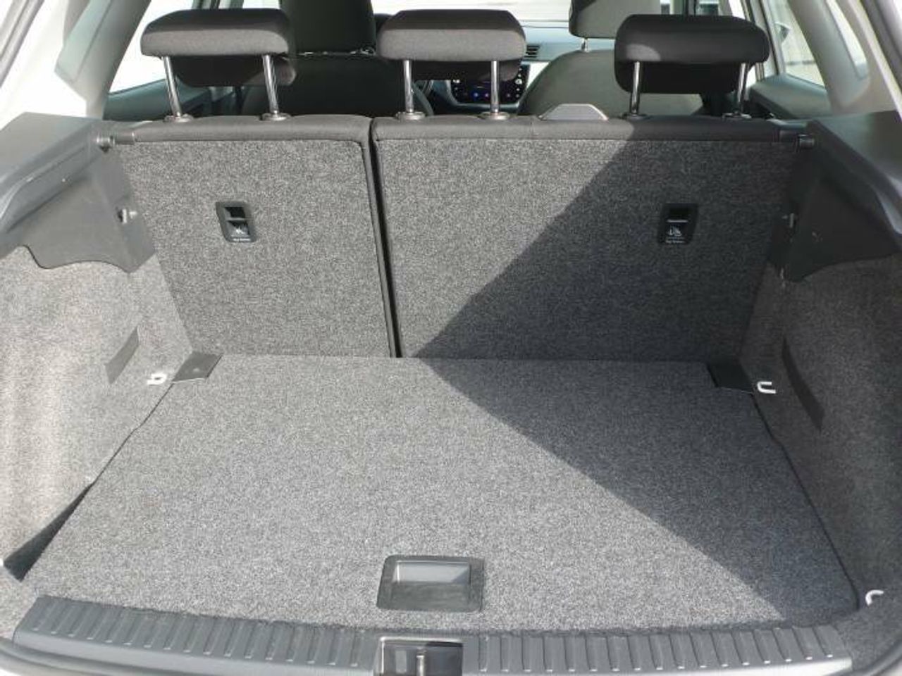 Seat Arona 1.0 TSI 81kW (110CV) Style Go2 5 Puertas  - Foto 12