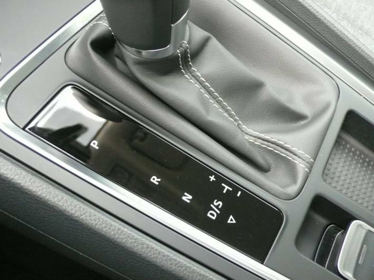 Seat Ateca ATECA STYLE 1.5 TSI 150CV AT7 E6d  - Foto 30