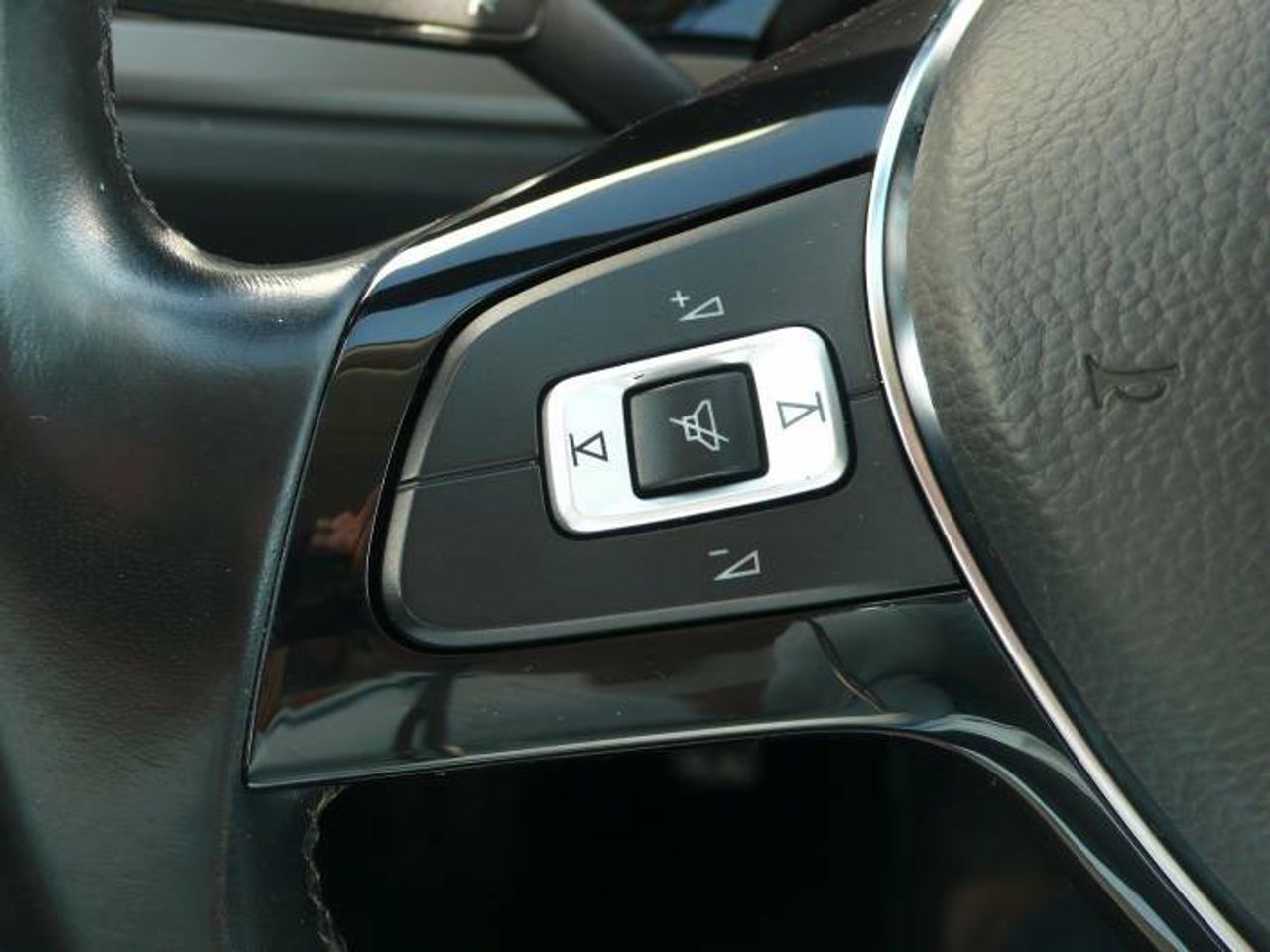 Volkswagen Polo Advance 1.0 TSI 95CV  - Foto 28