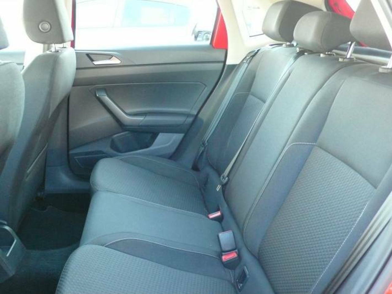 Volkswagen Polo Advance 1.0 TSI 95CV  - Foto 10