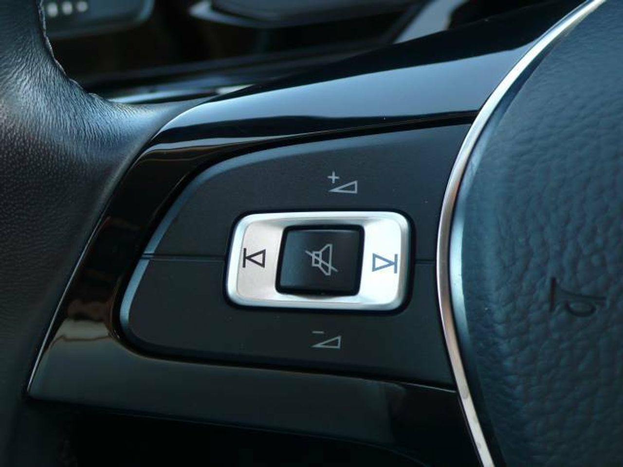 Volkswagen Polo Advance 1.0 TSI 95CV  - Foto 28