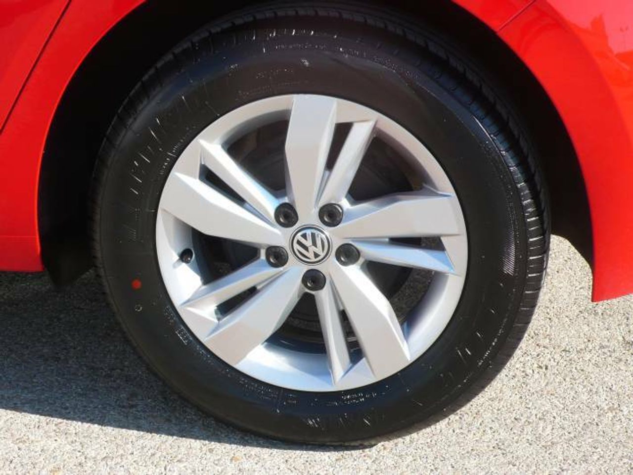 Volkswagen Polo Advance 1.0 TSI 95CV  - Foto 32