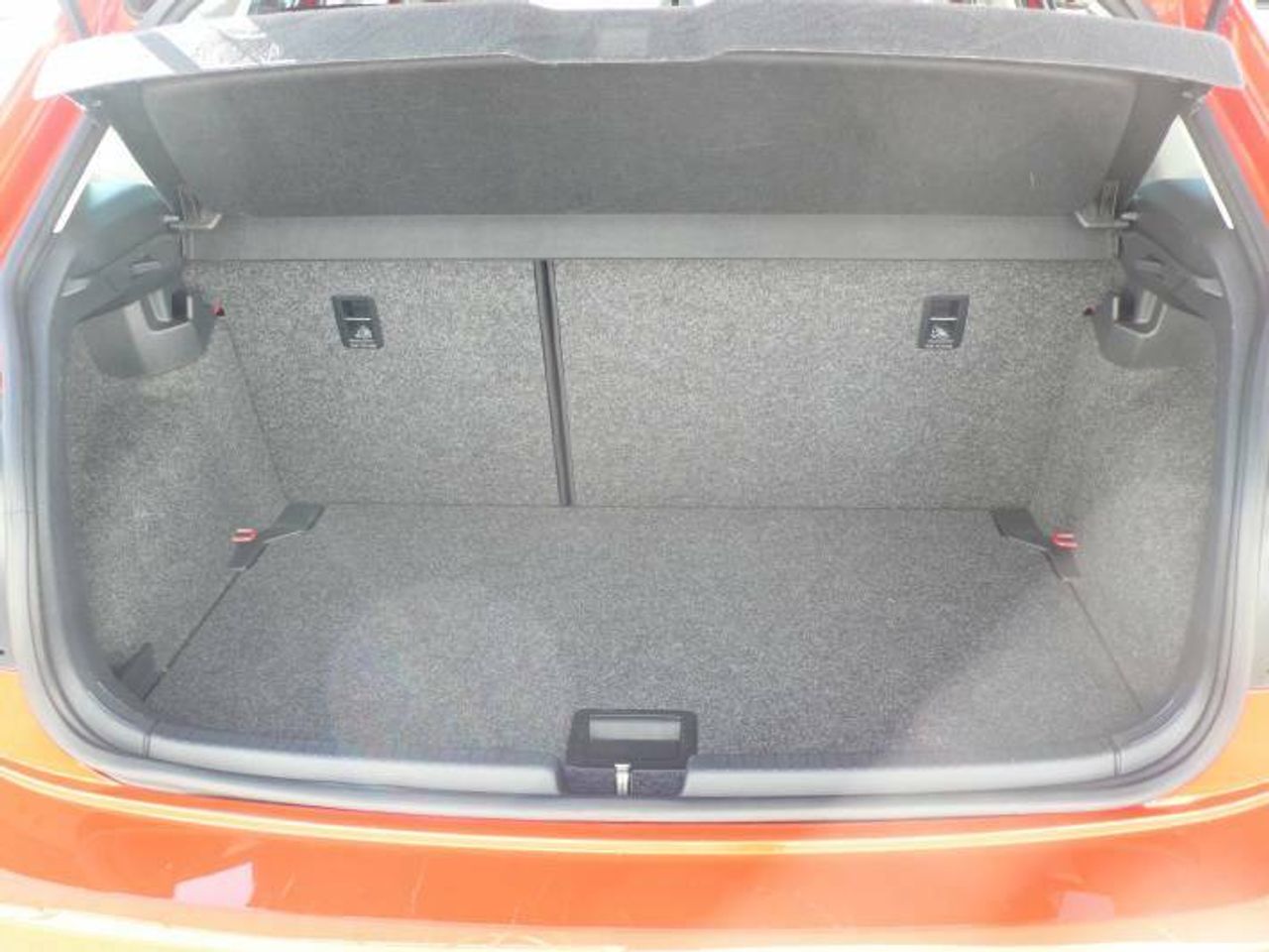 Volkswagen Polo Advance 1.0 TSI 95CV  - Foto 11