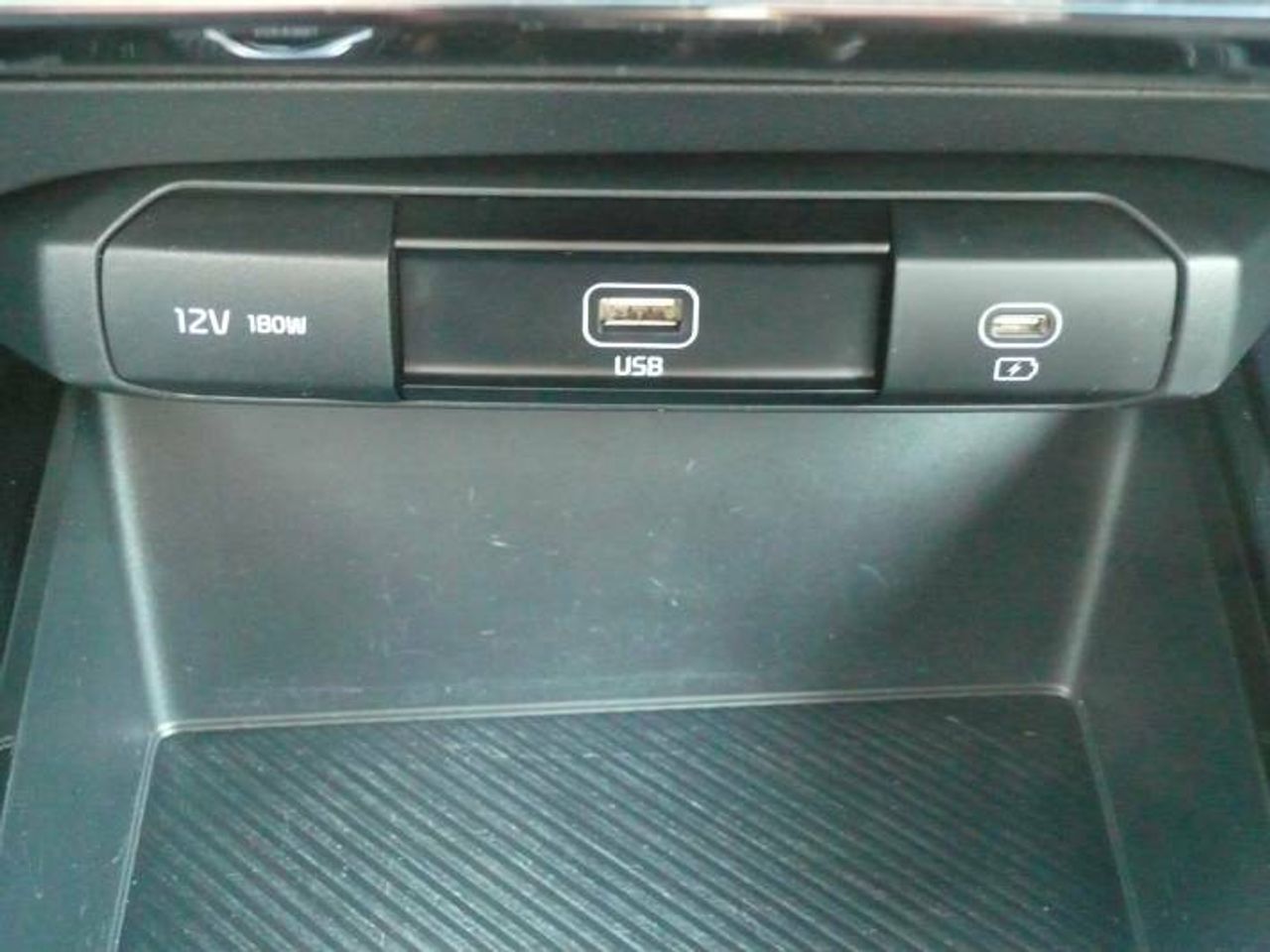 Kia Niro 1.6GDI HEV 141 CV DRIVE  - Foto 24