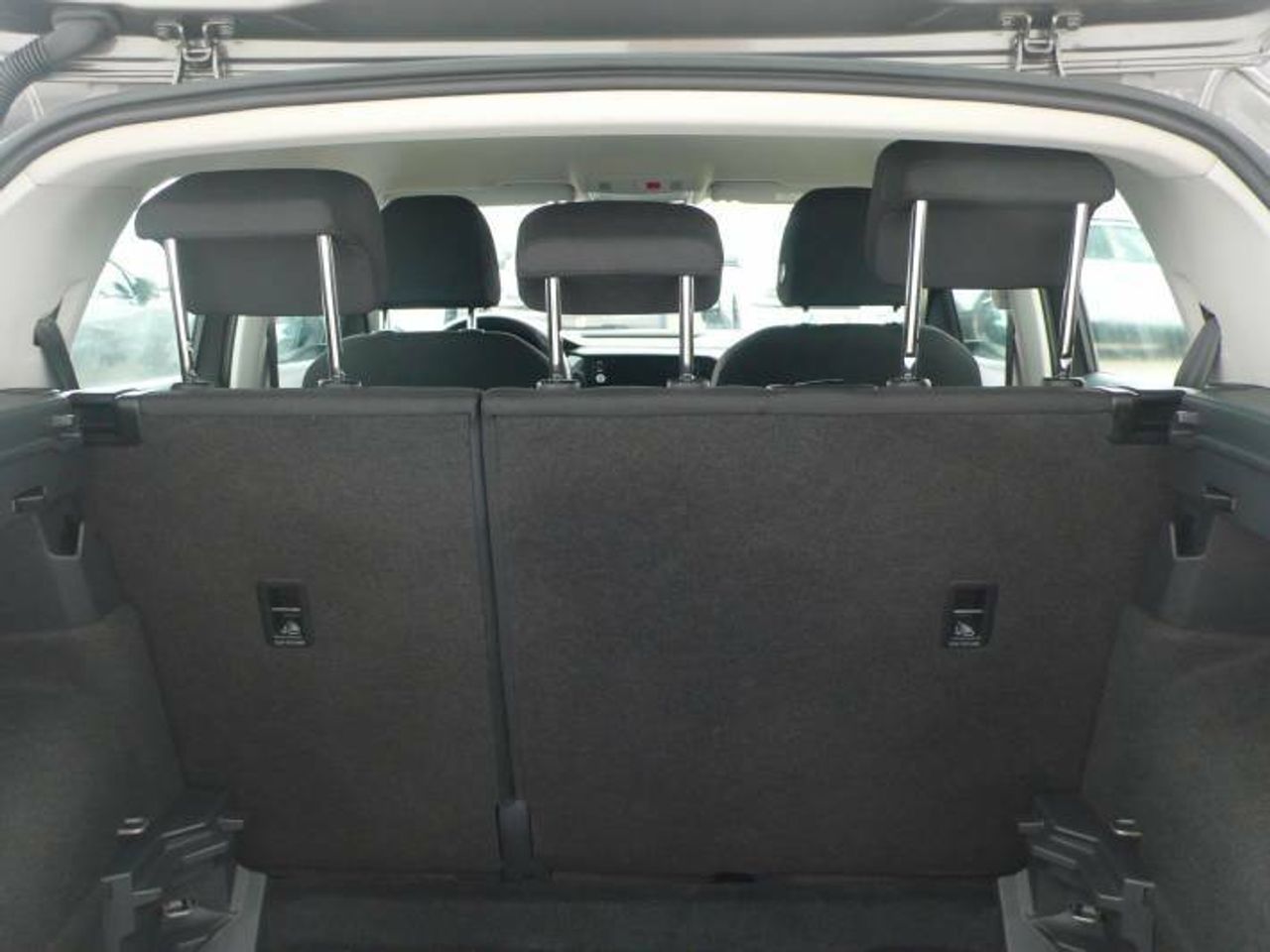 Volkswagen T-Cross Advance 1.0 TSI 115CV AT7 E6dT  - Foto 11