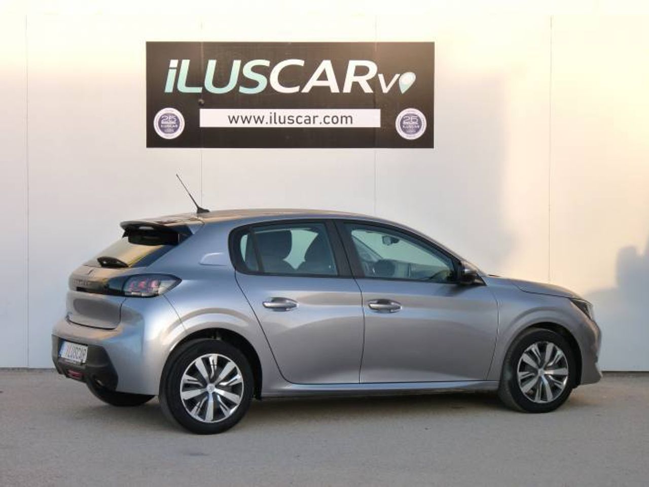 Peugeot 208 1.2 PURETECH ACTIVE 75 CV  - Foto 4