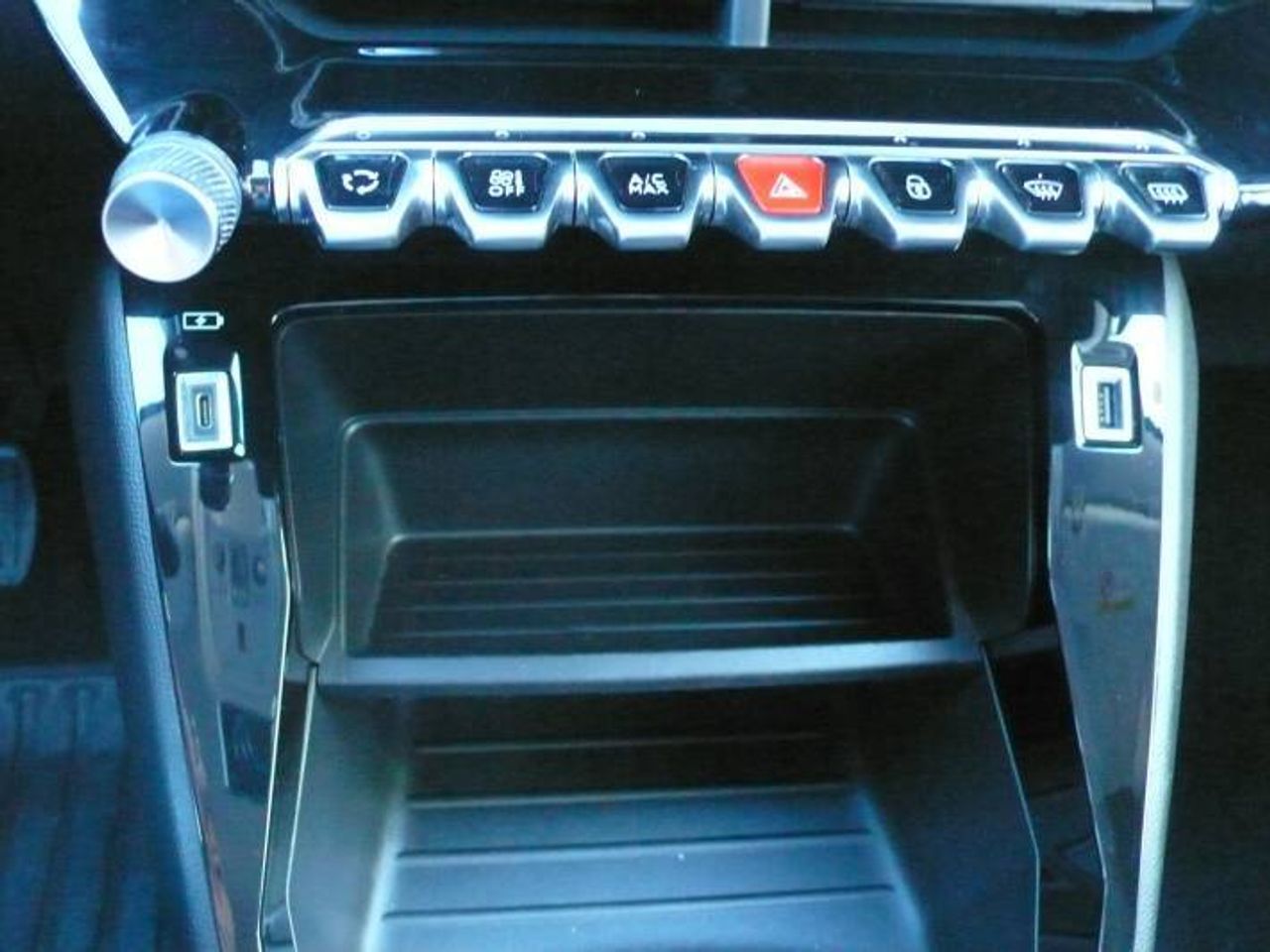 Peugeot 208 1.2 PURETECH ACTIVE 75 CV  - Foto 23