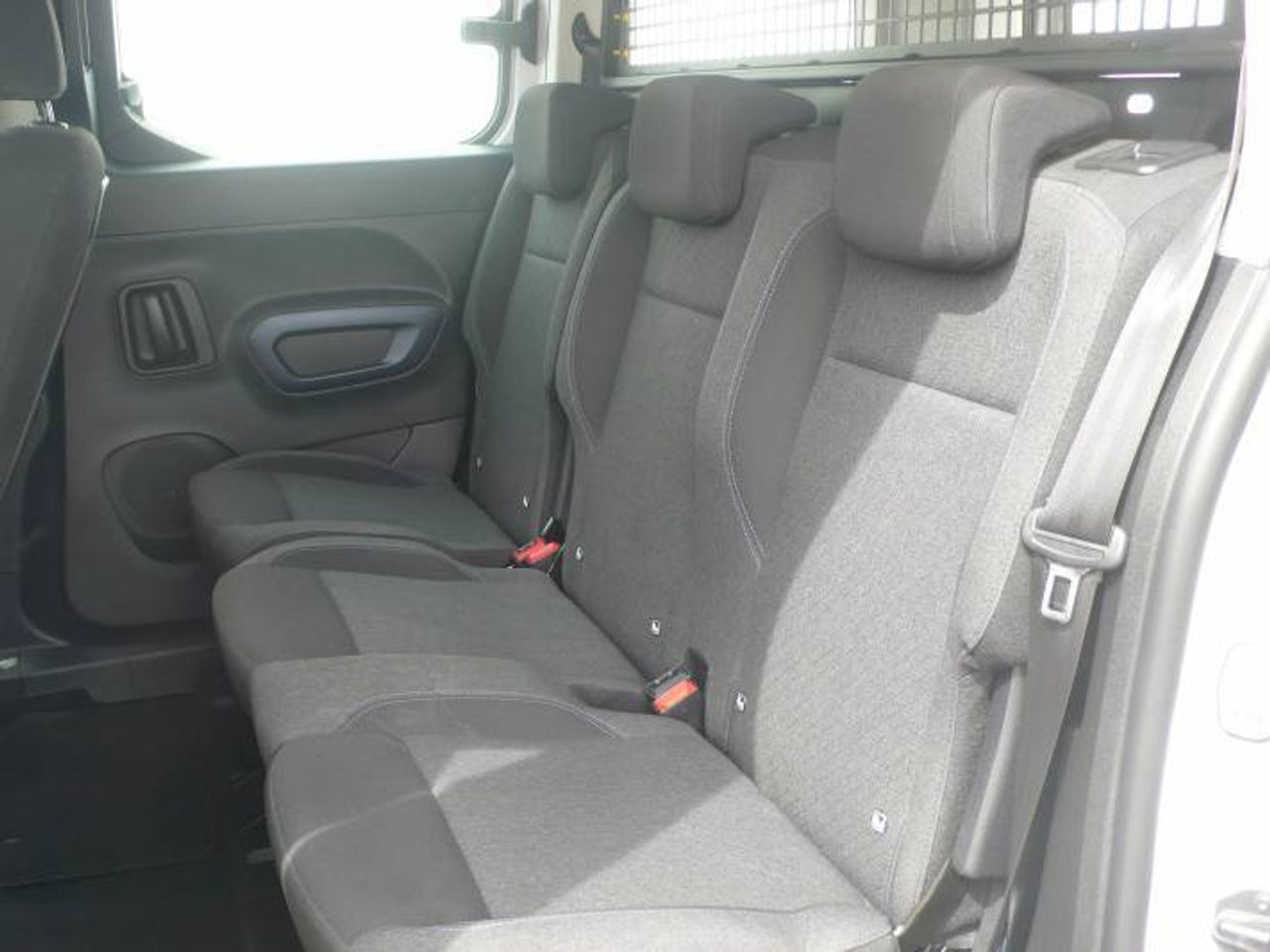 Peugeot Rifter allure business std. bluehdi 100  - Foto 10