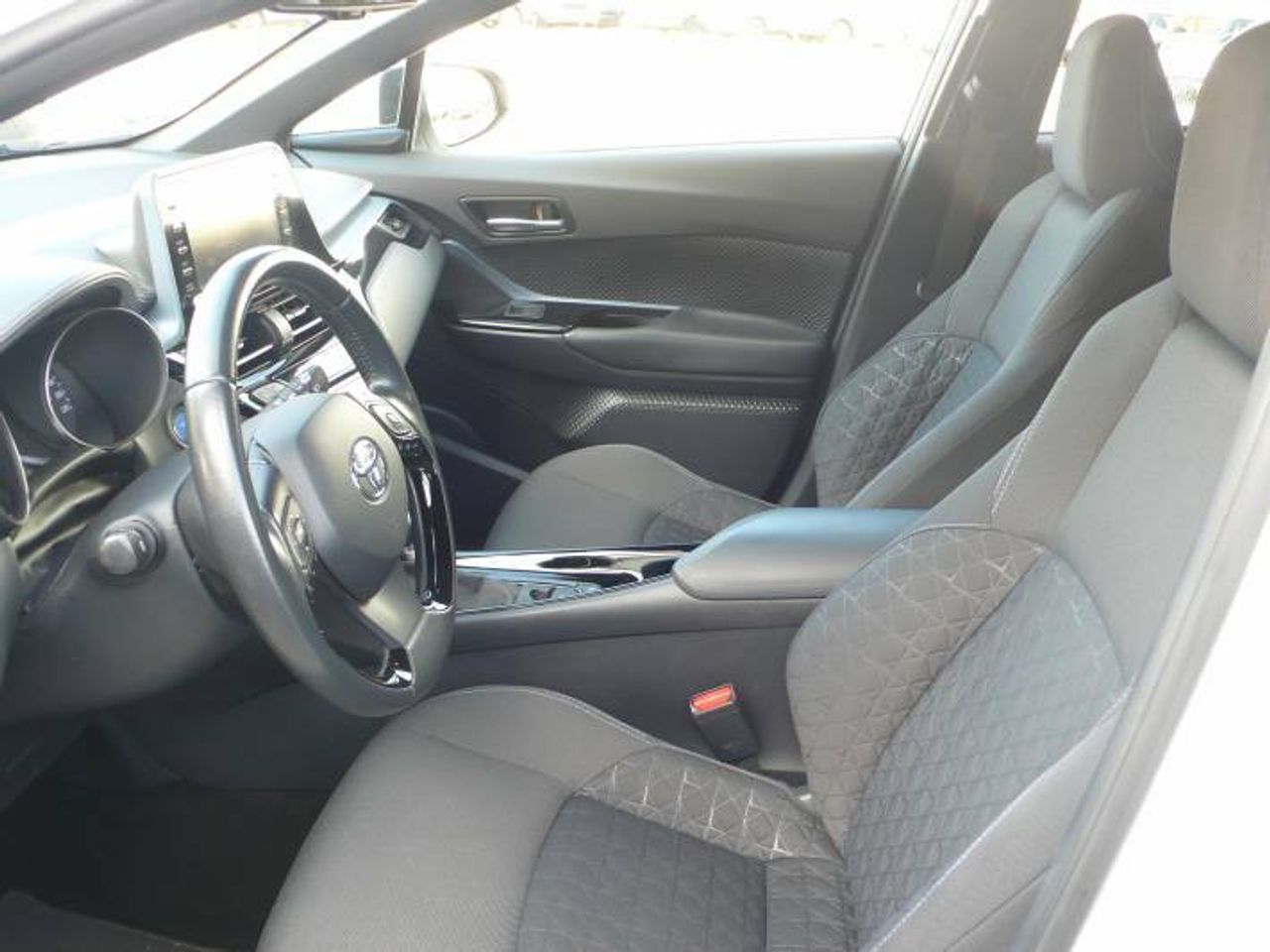 Toyota C-HR 125H Advance  - Foto 9