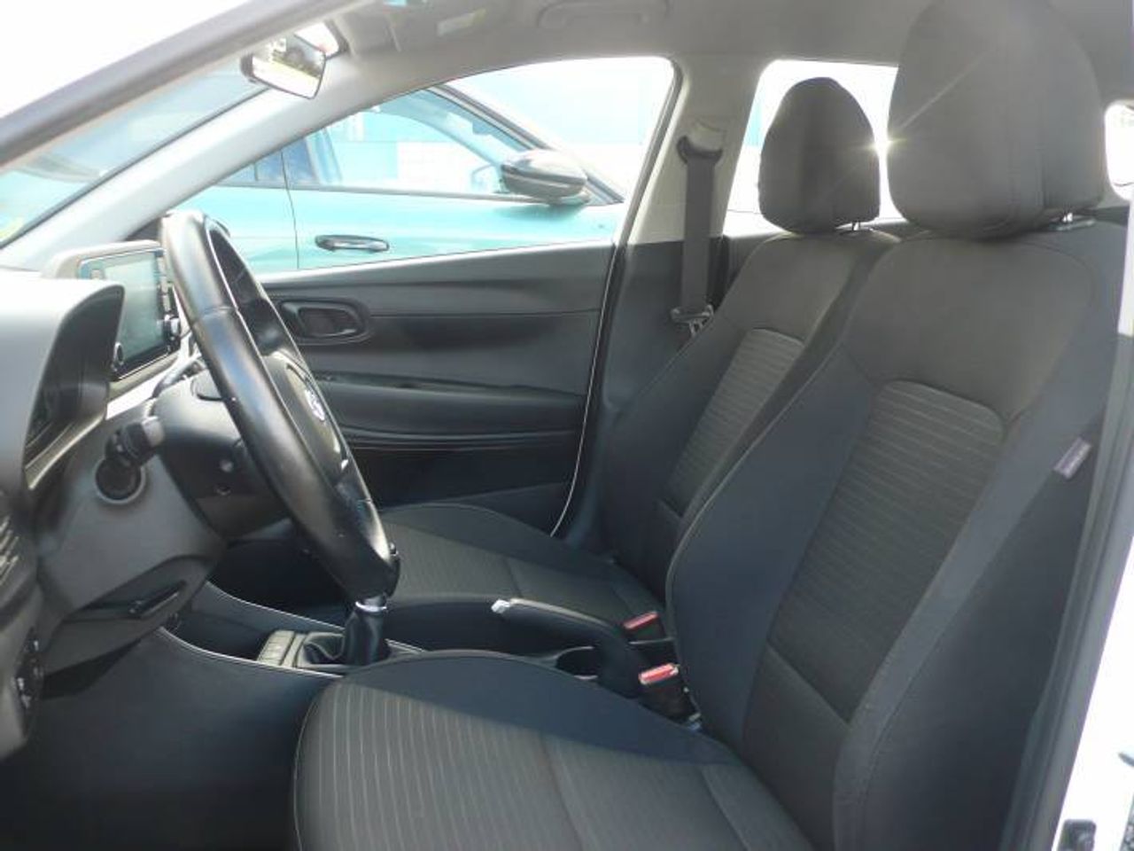 Hyundai i20 1.0TGDI 74KW 100CV 48V KLASS  - Foto 9