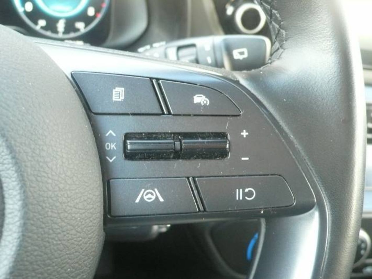 Hyundai i20 1.0TGDI 74KW 100CV 48V KLASS  - Foto 26