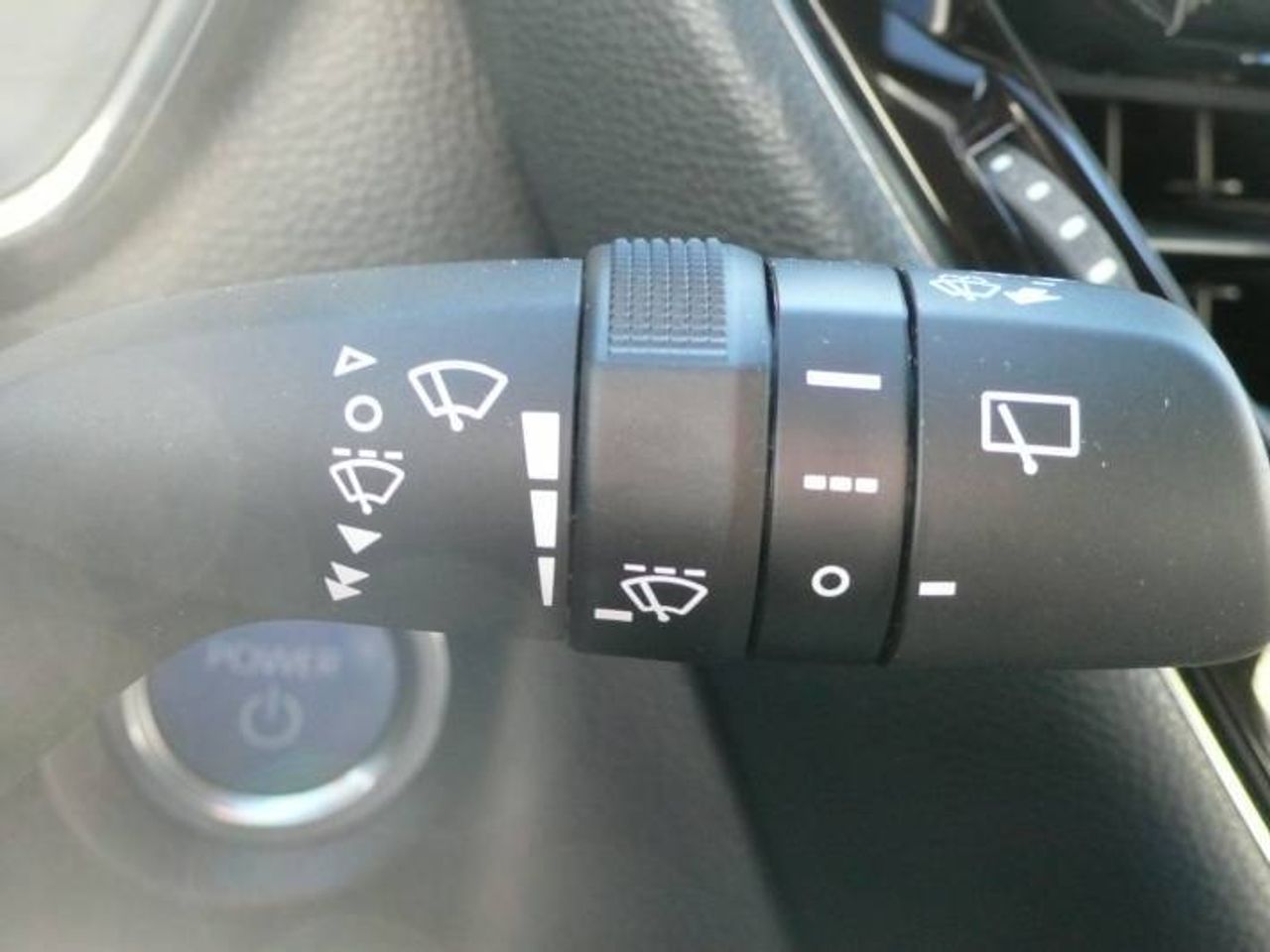 Toyota Corolla 1.8 125H ACTIVE E-CVT 5 P  - Foto 27