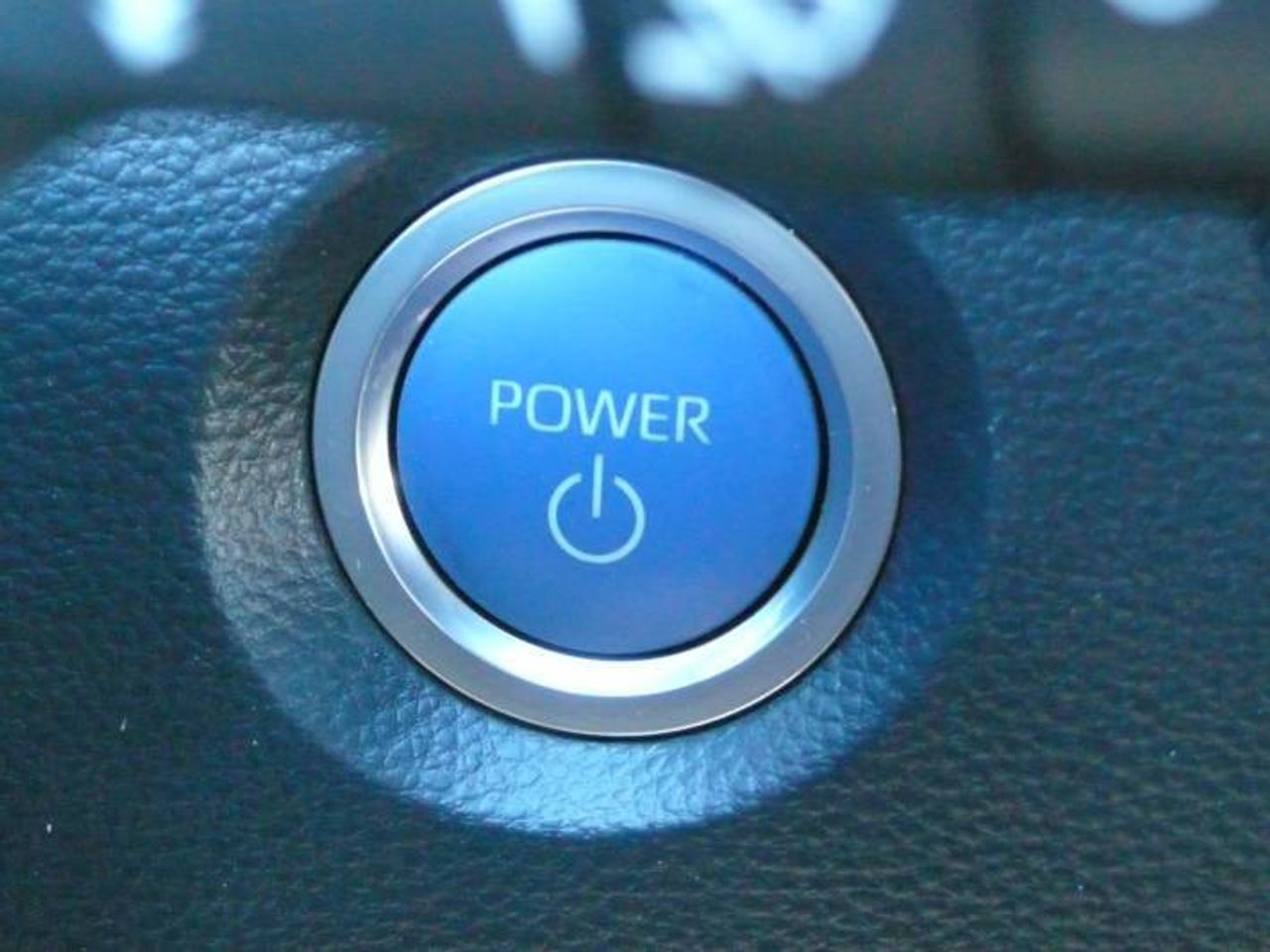 Toyota Corolla 1.8 125H ACTIVE E-CVT 5 P  - Foto 23