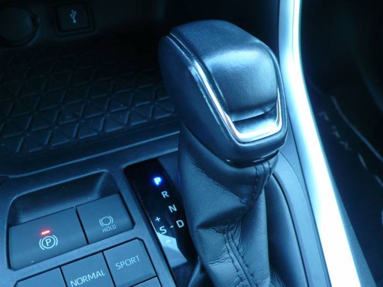 Toyota Rav4 2.5I 220H ADVANCE  - Foto 28