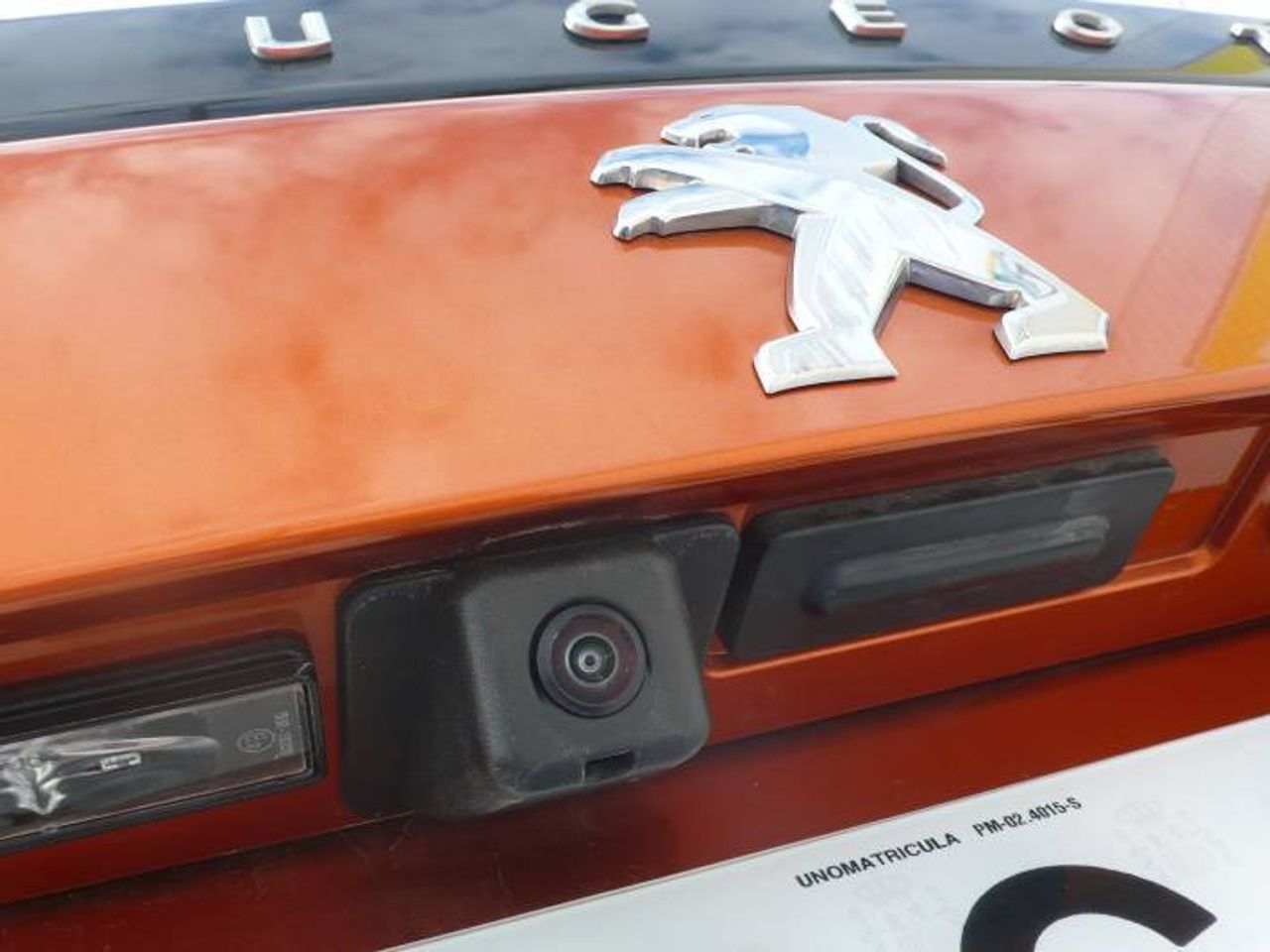 Peugeot 2008 1.2 Allure Pack 130 EAT8  - Foto 32