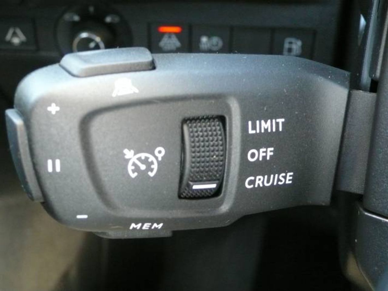 DS DS 7 1.6 E-Tense 225 Auto Bastille + 5 Puertas  - Foto 33