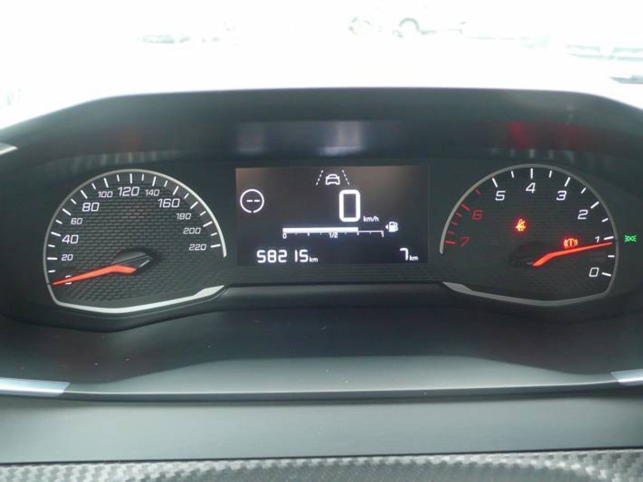 Peugeot 208 208 5P Style Puretech 100 S&S 6 Vel. MAN  - Foto 29