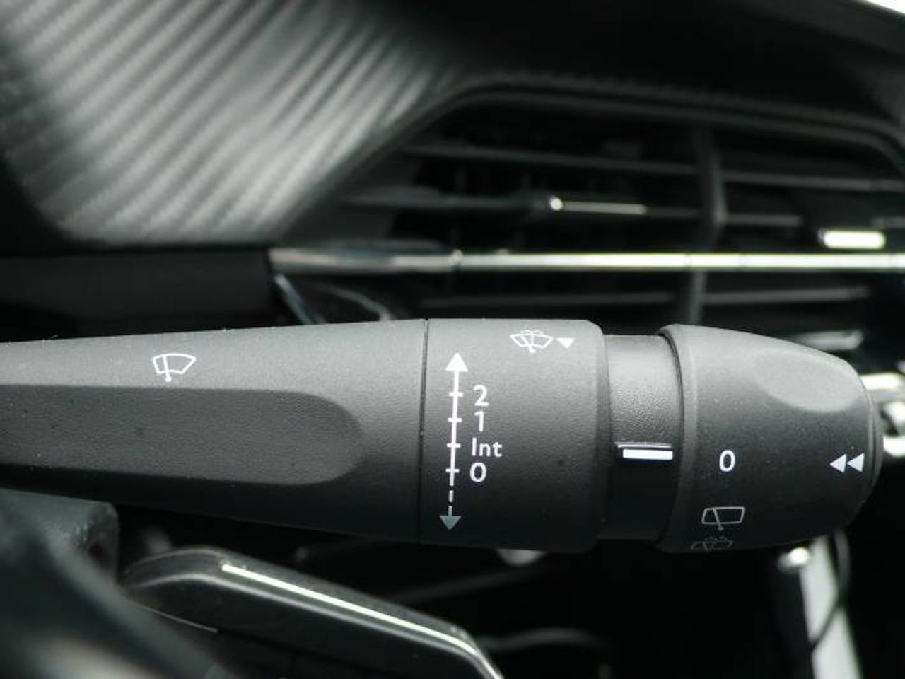 Peugeot 208 208 5P Style Puretech 100 S&S 6 Vel. MAN  - Foto 28