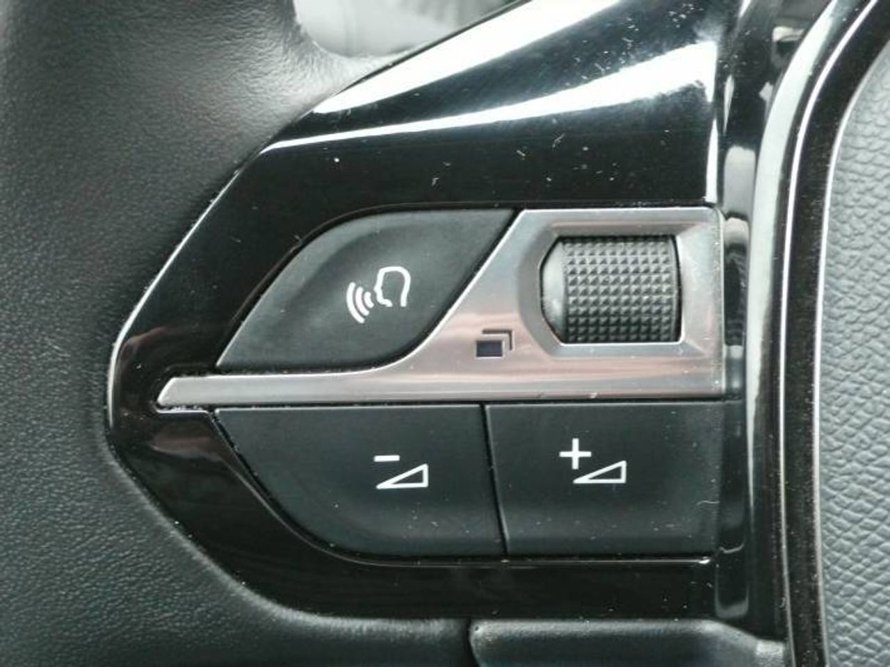 Peugeot 208 208 5P Style Puretech 100 S&S 6 Vel. MAN  - Foto 33