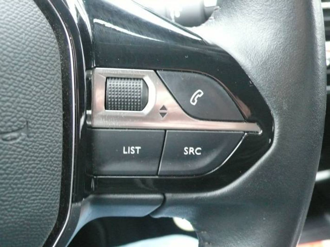 Peugeot 208 208 5P Style Puretech 100 S&S 6 Vel. MAN  - Foto 27