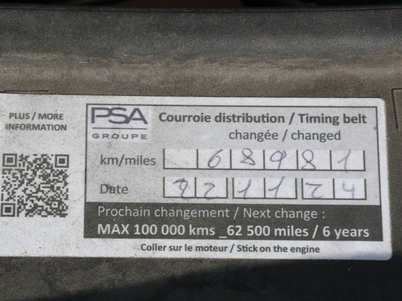 Peugeot 2008 1.2 PureTech S&S ALLURE EAT6 110CV  - Foto 9