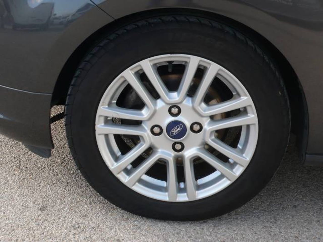 Ford Tourneo Connect TOURNEO COURIER 1.0 Titanium 100  - Foto 11