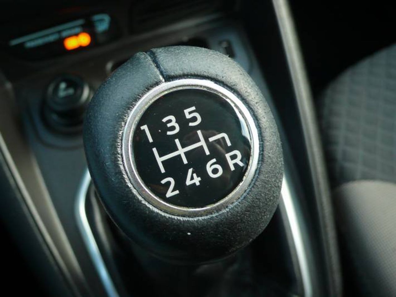 Ford Tourneo Connect TOURNEO COURIER 1.0 Titanium 100  - Foto 27