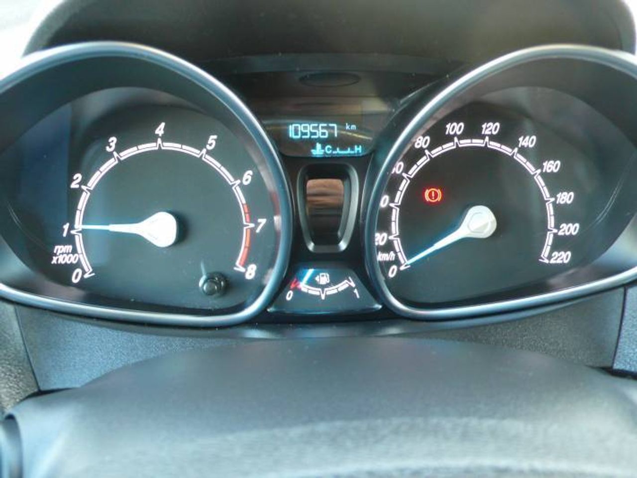 Ford Tourneo Connect TOURNEO COURIER 1.0 Titanium 100  - Foto 29