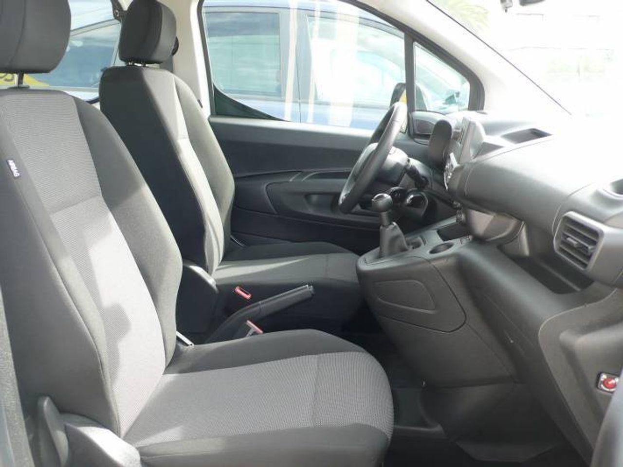 Citroën Berlingo LIVE M 1.5 BLUEHDI  - Foto 13